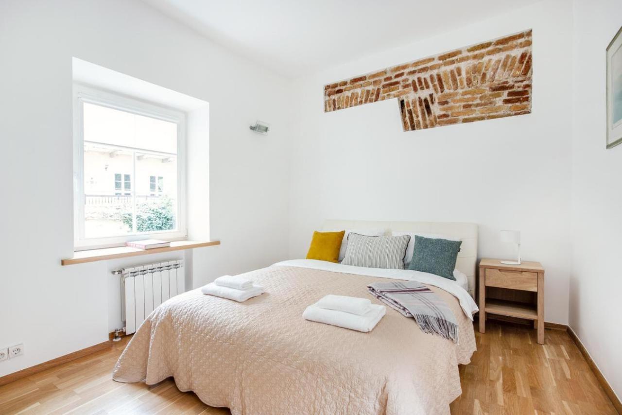 Saint John 2 Bedroom Cottage By Reside Baltic วิลนีอุส ภายนอก รูปภาพ